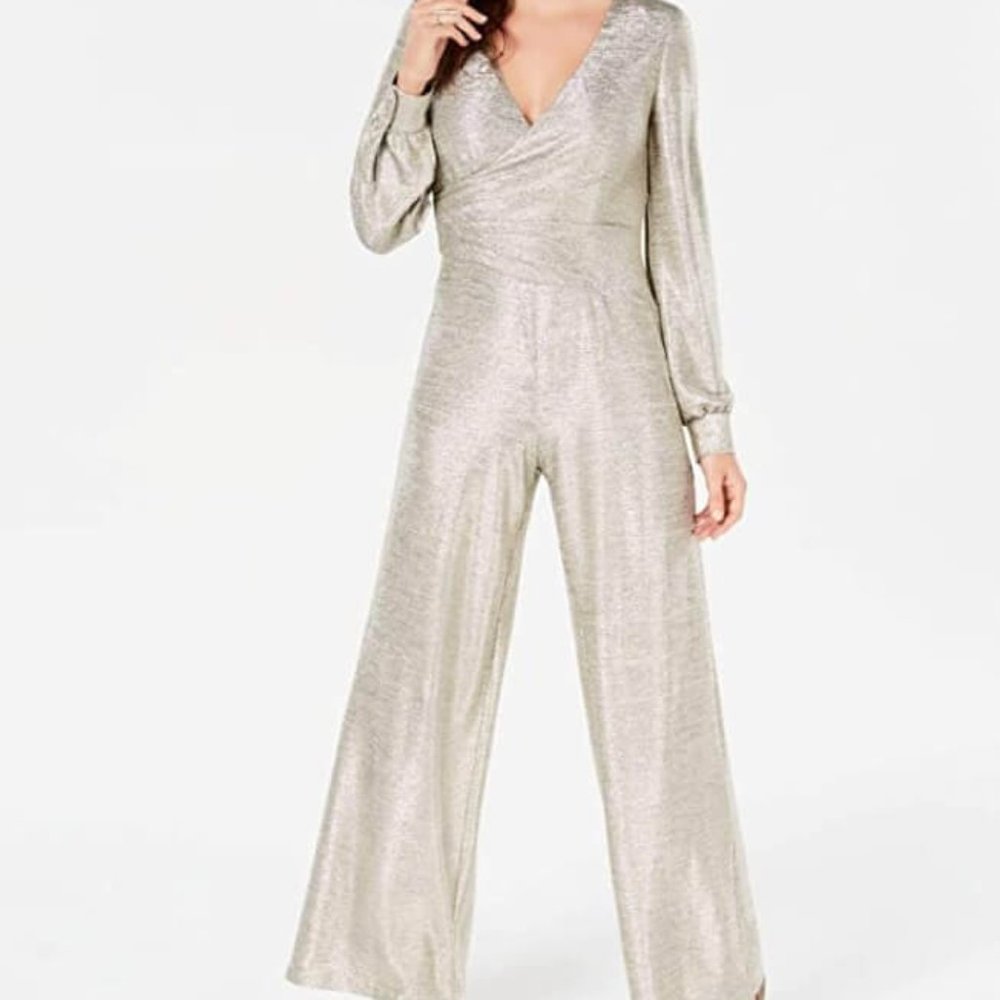 Adrianna Papell Size: 4  Metallic Gold Cropped Jumpsuit